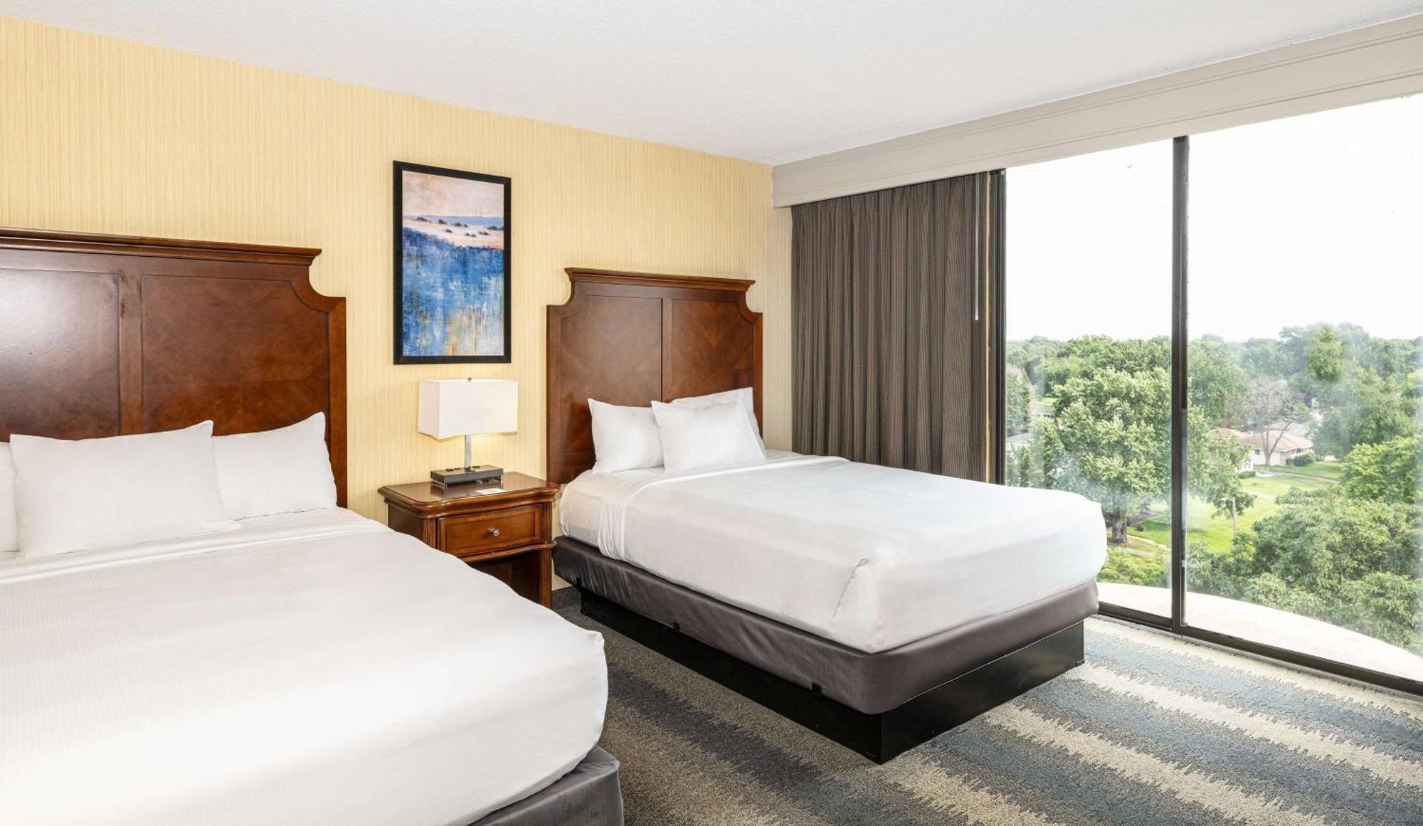 Embassy Suites By Hilton Bloomington/Minneapolis Dış mekan fotoğraf