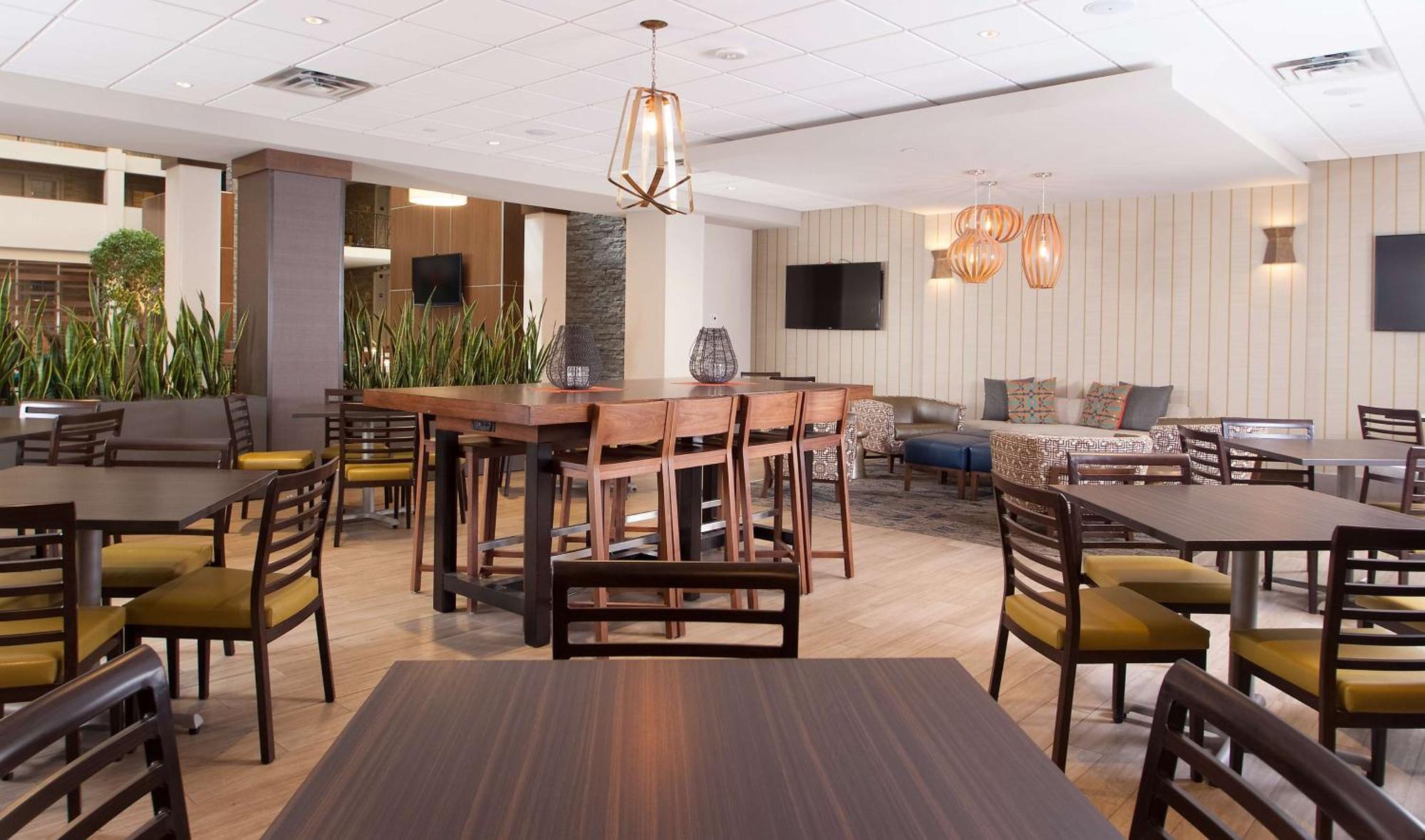 Embassy Suites By Hilton Bloomington/Minneapolis Dış mekan fotoğraf